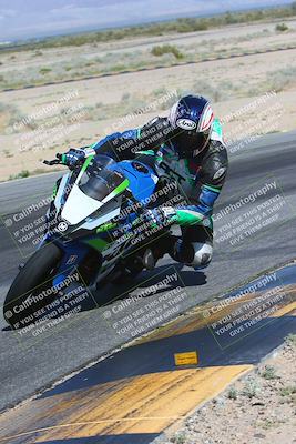 media/Apr-13-2024-SoCal Trackdays (Sat) [[f1617382bd]]/2-Turn 9 Inside (950am)/